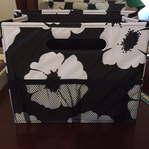 Thirty-One Fold-n-File in White Poppy